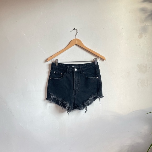 Zara | High rise denim shorts - Picture 1 of 10